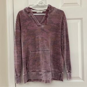 Another Love Washed Mauve Camo V-Neck Hooded Sweatshirt